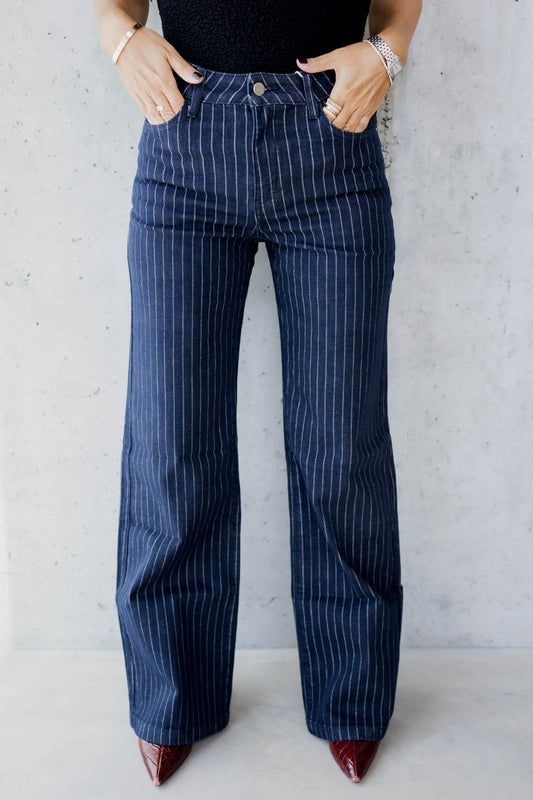 ROSA — LE JEANS RAYÉ