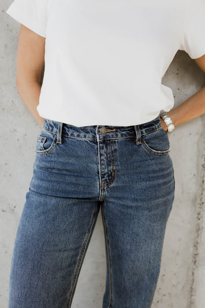TANIA — LE TAILLE BASSE