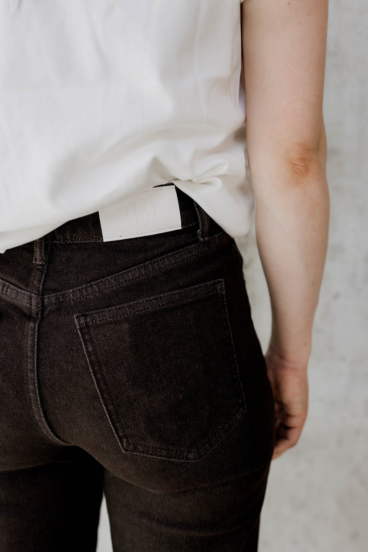LOU — LE JEANS MARRON