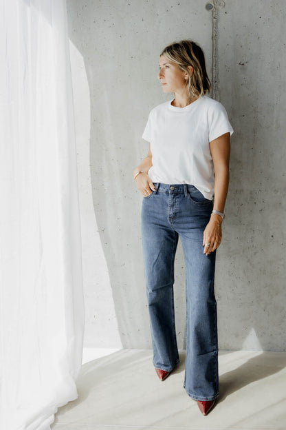 CRIS — LE JEANS QUI MAINTIEN LE VENTRE