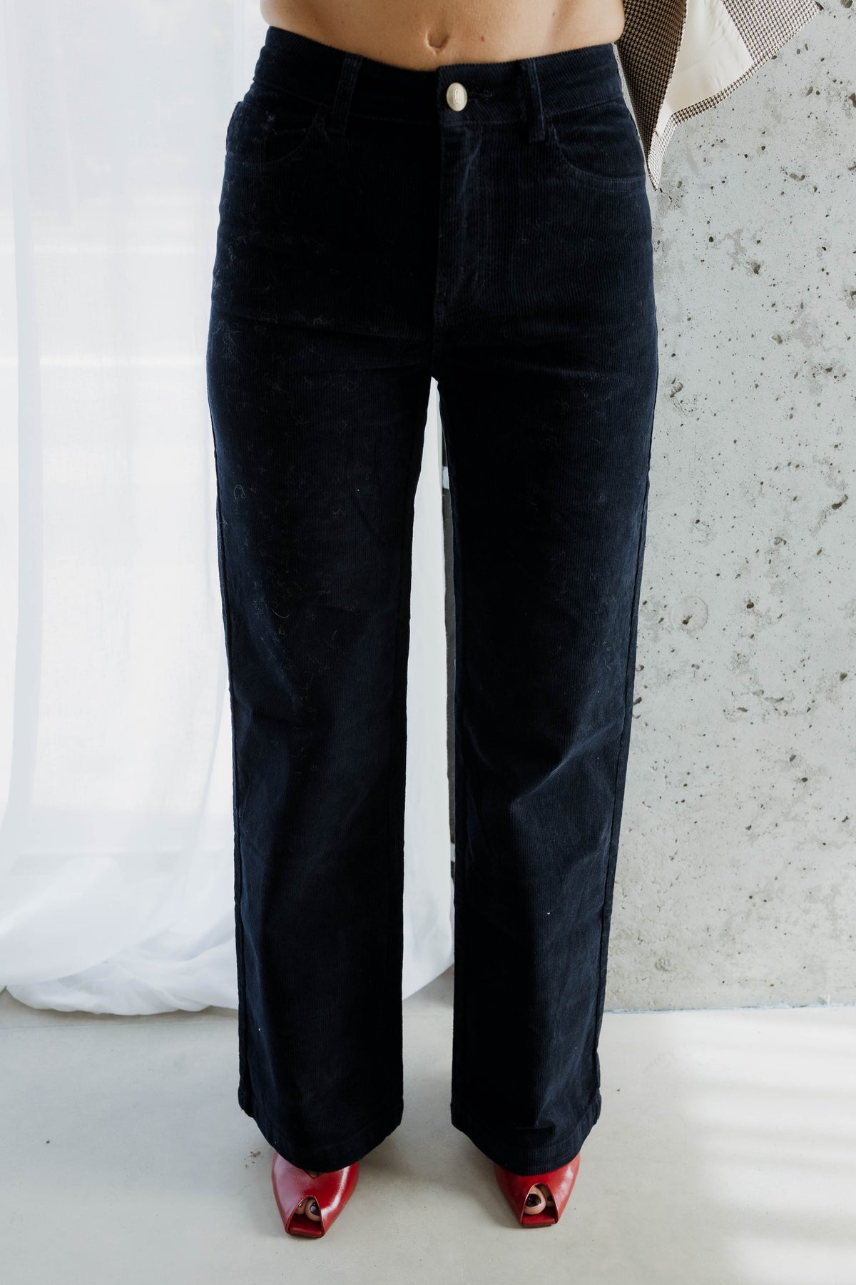 GEORGES — LE JEANS VELOURS