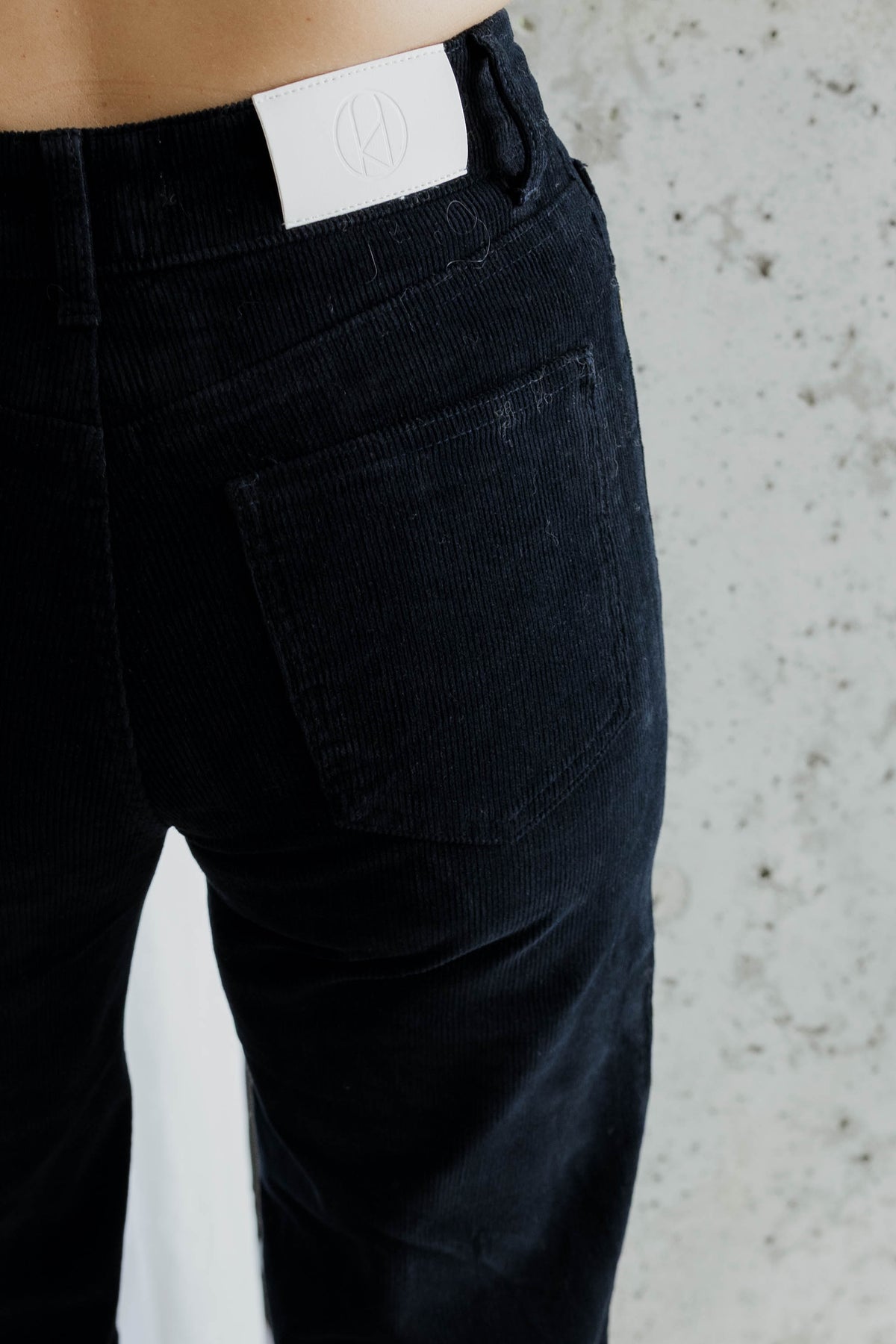 GEORGES — LE JEANS VELOURS